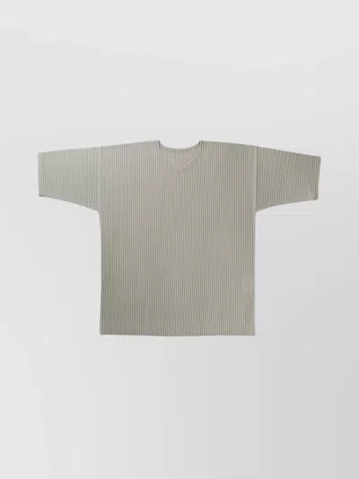 Issey Miyake Textured Pleated V-neck T-shirt In Grey