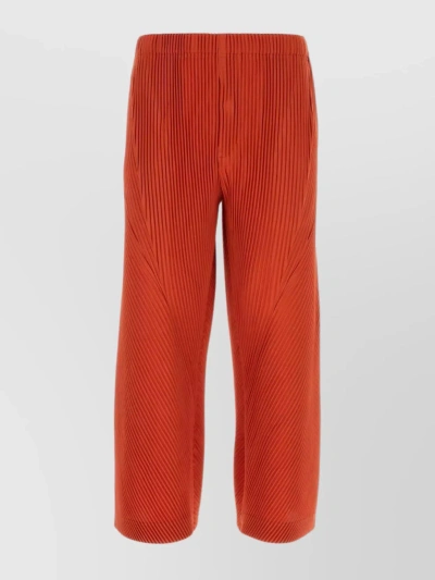 Issey Miyake Textured Wide-leg Pleated Pants In Red