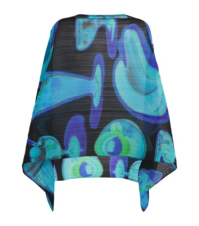 Issey Miyake Thermal Foods Madame-t Stole In Black