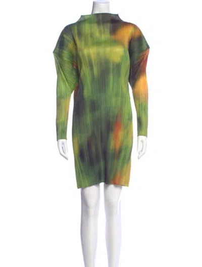Pre-owned Issey Miyake Tie-dye Print Knee-length Dress In Green