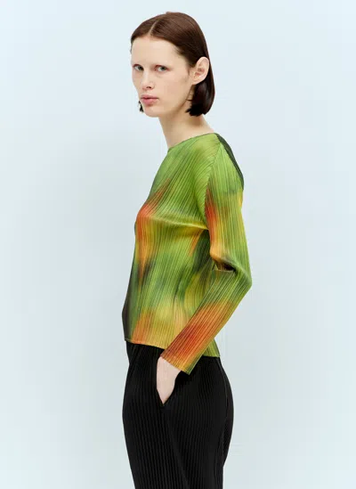 Issey Miyake Turnip & Spinach Long Sleeve Top In Green
