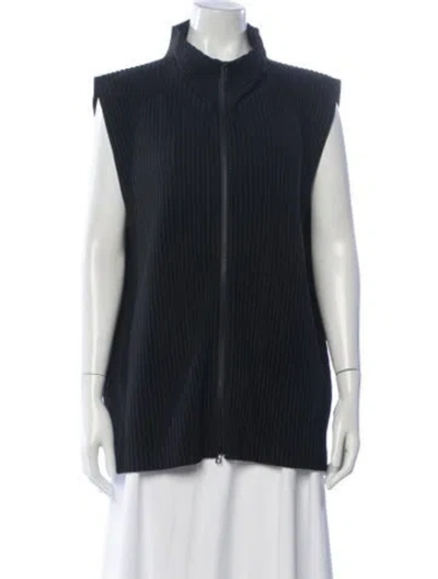 Pre-owned Issey Miyake Vest In Black