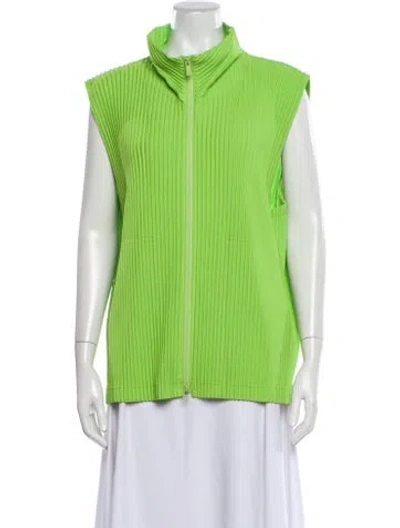 Pre-owned Issey Miyake Vest In Green