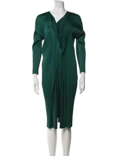Pre-owned Issey Miyake V-neck Midi Length Dress In Green