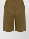 ISSEY MIYAKE WAISTBAND PLEATED KNEE-LENGTH TROUSERS