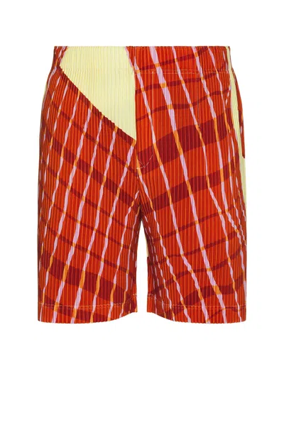 ISSEY MIYAKE WINDSWEPT PLAID SHORTS