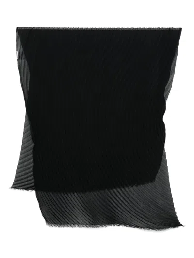 Issey Miyake Women Pleated Stole In Black