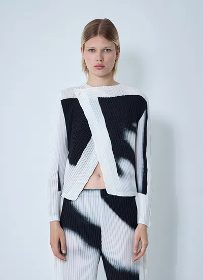 Issey Miyake Women Shadow Study Top In Multi