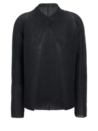 Issey Miyake Pleated Long-sleeved Cardigan In Black
