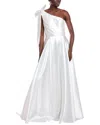 Issue New York One-shoulder Gown In White