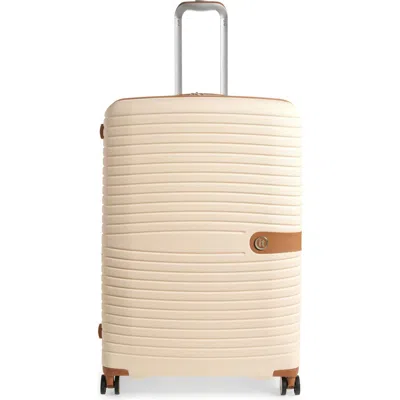 It Luggage Encompass 31" Expanding Hardside Spinner Luggage In Cream