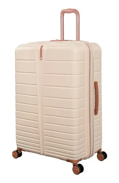 It Luggage Fascinate 31-inch Hardside Spinner Luggage In Cream