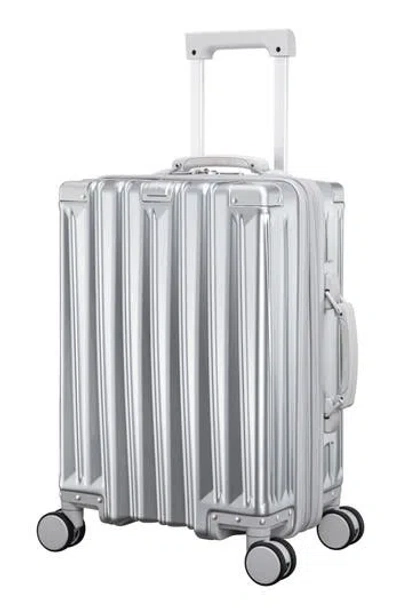 It Luggage Fasttrack 21-inch Hardside Spinner Carry-on