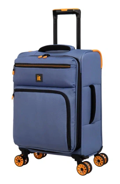 It Luggage Mega Lite 18-inch Softside Spinner Luggage In Burgundy
