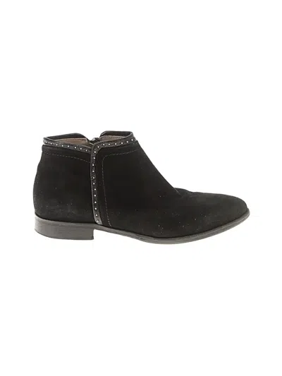 Pre-owned Italeau Ankle Boots In Black