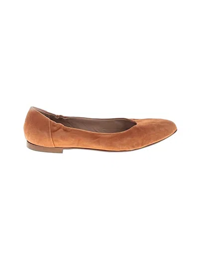Pre-owned Italeau Flats In Tan