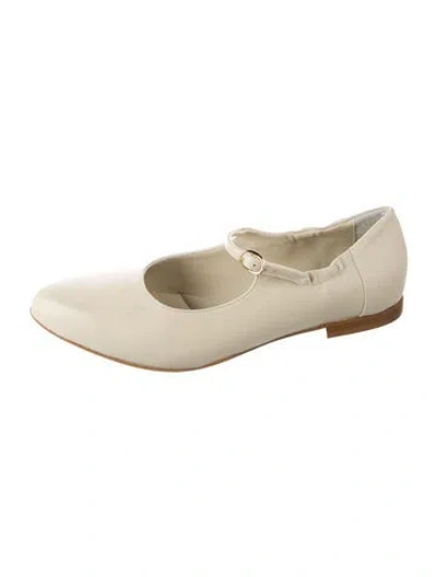 Pre-owned Italeau Leather Mary Jane Flats In Neutrals