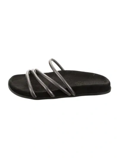Pre-owned Italeau Leather Slides In Black