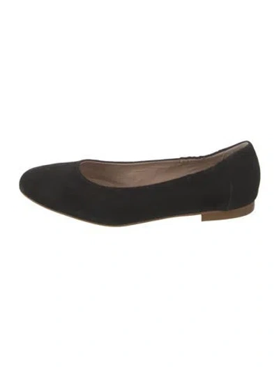 Pre-owned Italeau Suede Ballet Flats In Black