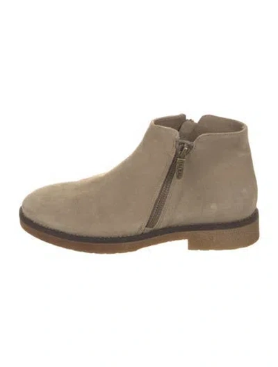 Pre-owned Italeau Suede Chelsea Boots In Neutral