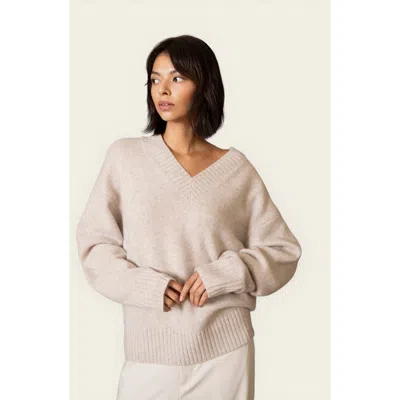 Italic Francesca Cashmere V-neck Sweater In Neutral