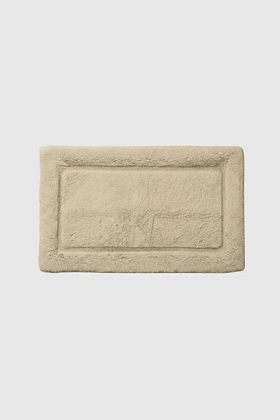 Italic Ultraplush Bath Mat In Sand At Urban Outfitters