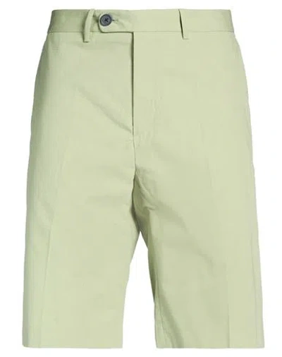Iuter Man Shorts & Bermuda Shorts Light Green Size 33 Cotton