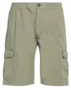 Iuter Man Shorts & Bermuda Shorts Military Green Size S Cotton
