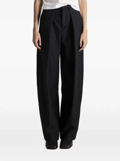 Ivy & Oak Iopinta Pleated Trousers In Black