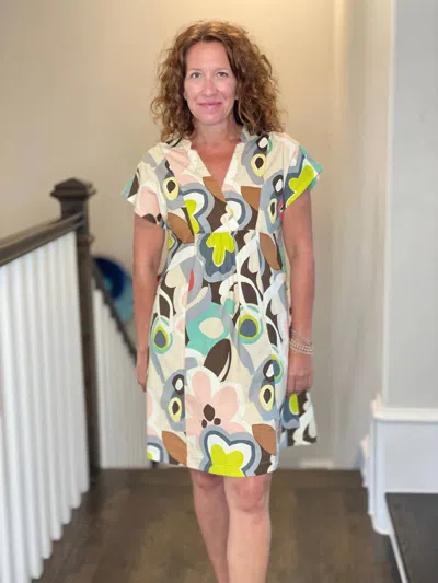 Ivy Jane Peaches Floral Dress In Cream In Multi