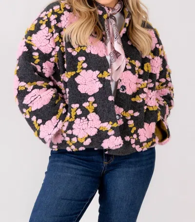 Ivy Jane Puff Floral Jacket In Charcoal In Pink