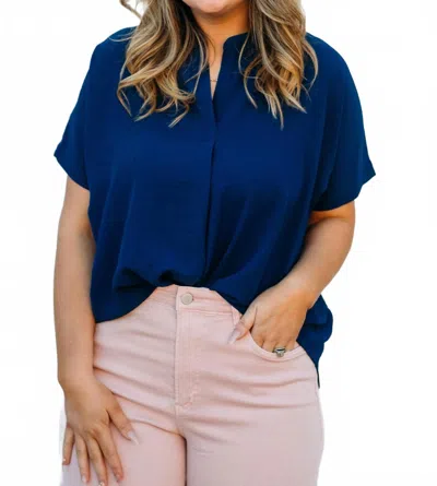 Ivy Jane Short Sleeve Solid Top In Navy In Blue