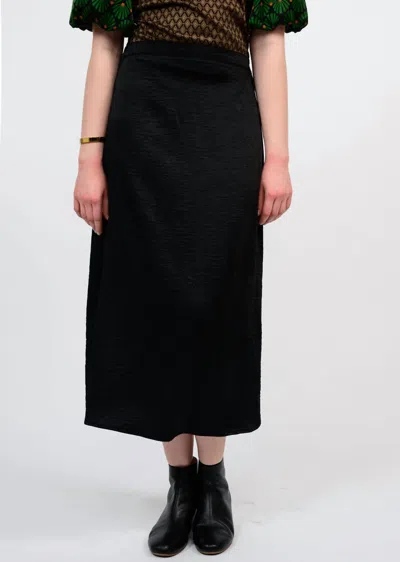 Ivy Jane Solid Midi Skirt In Black