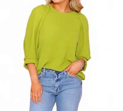 Ivy Jane Tucked Sleeve Top In Lime