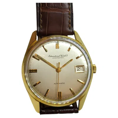 Pre-owned Iwc Schaffhausen 18 Kt Gold Iwc Wrist Watch Automatic Caliber 8541 / 810a In Multi