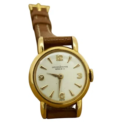 Pre-owned Iwc Schaffhausen Iwc 18k Rose Gold Vintage C1950's Manual 17 Jewels Hooded Lugs 21mm Ladies Watch In Red