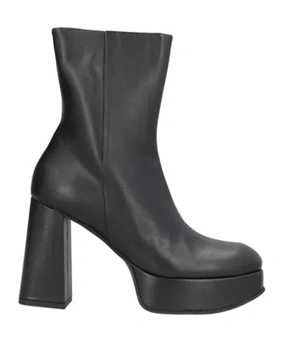 Ixos Woman Ankle Boots Black Size 7 Leather