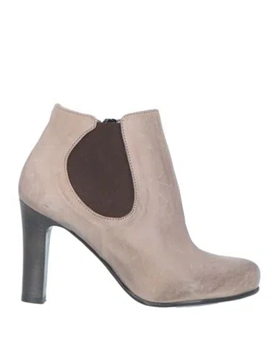 Ixos Woman Ankle Boots Dove Grey Size 5 Soft Leather