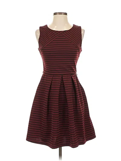 Pre-owned Iz Byer Casual Dress In Burgundy