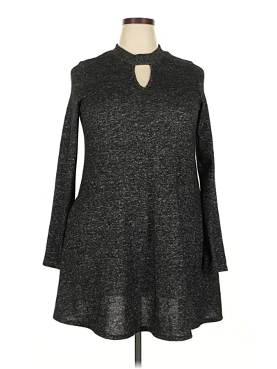Pre-owned Iz Byer Casual Dress In Gray