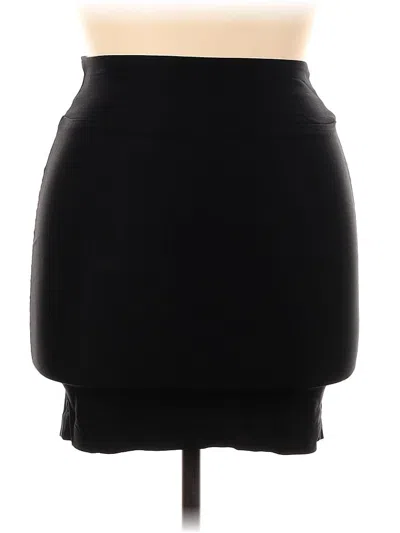 Pre-owned Iz Byer Casual Skirt In Black