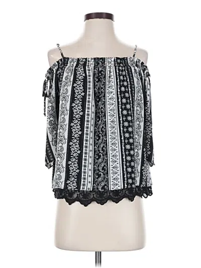 Pre-owned Iz Byer Sleeveless Blouse In Black