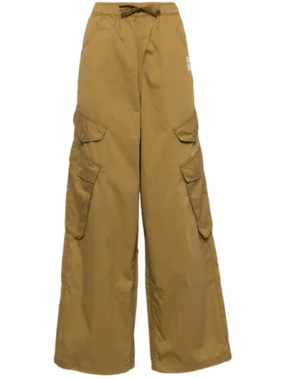 Izzue Cargo Pocket Trousers In 褐色