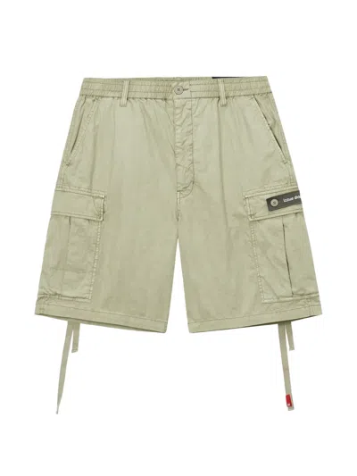 Izzue カーゴショーツ In Green