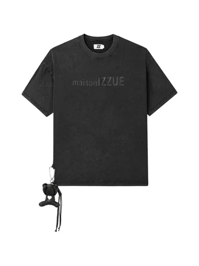 Izzue Charm-detail T-shirt In Black
