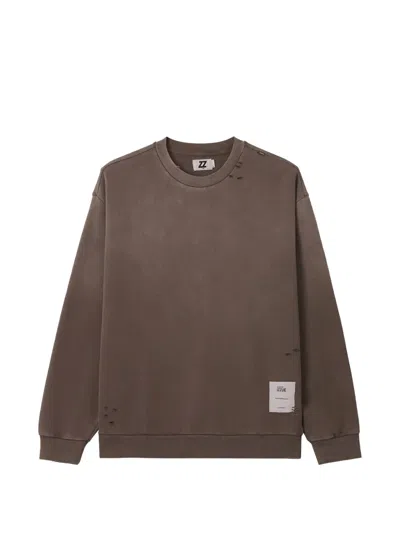 Izzue Distressed Logo-patch Sweatshirt In Brown