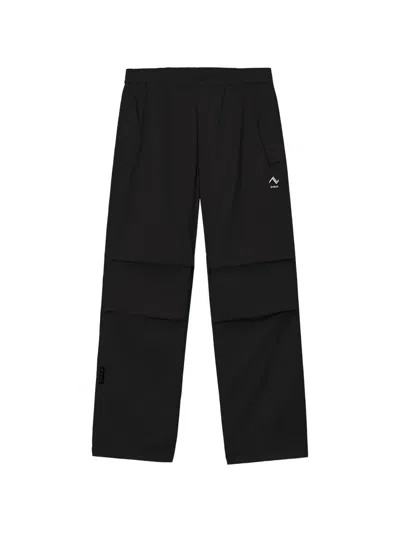 Izzue Elasticated-waistband Trousers In Black