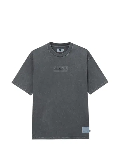 Izzue Embossed T-shirt In Gray