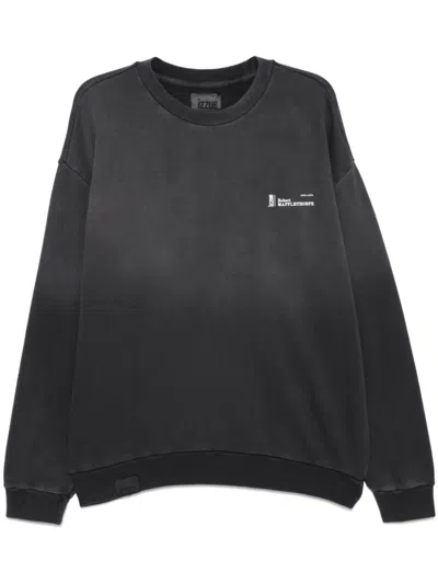 Izzue Graphic-print Sweatshirt In Grey