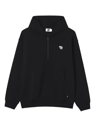 Izzue Half-zip Kangaroo-pocket Hoodie In Black